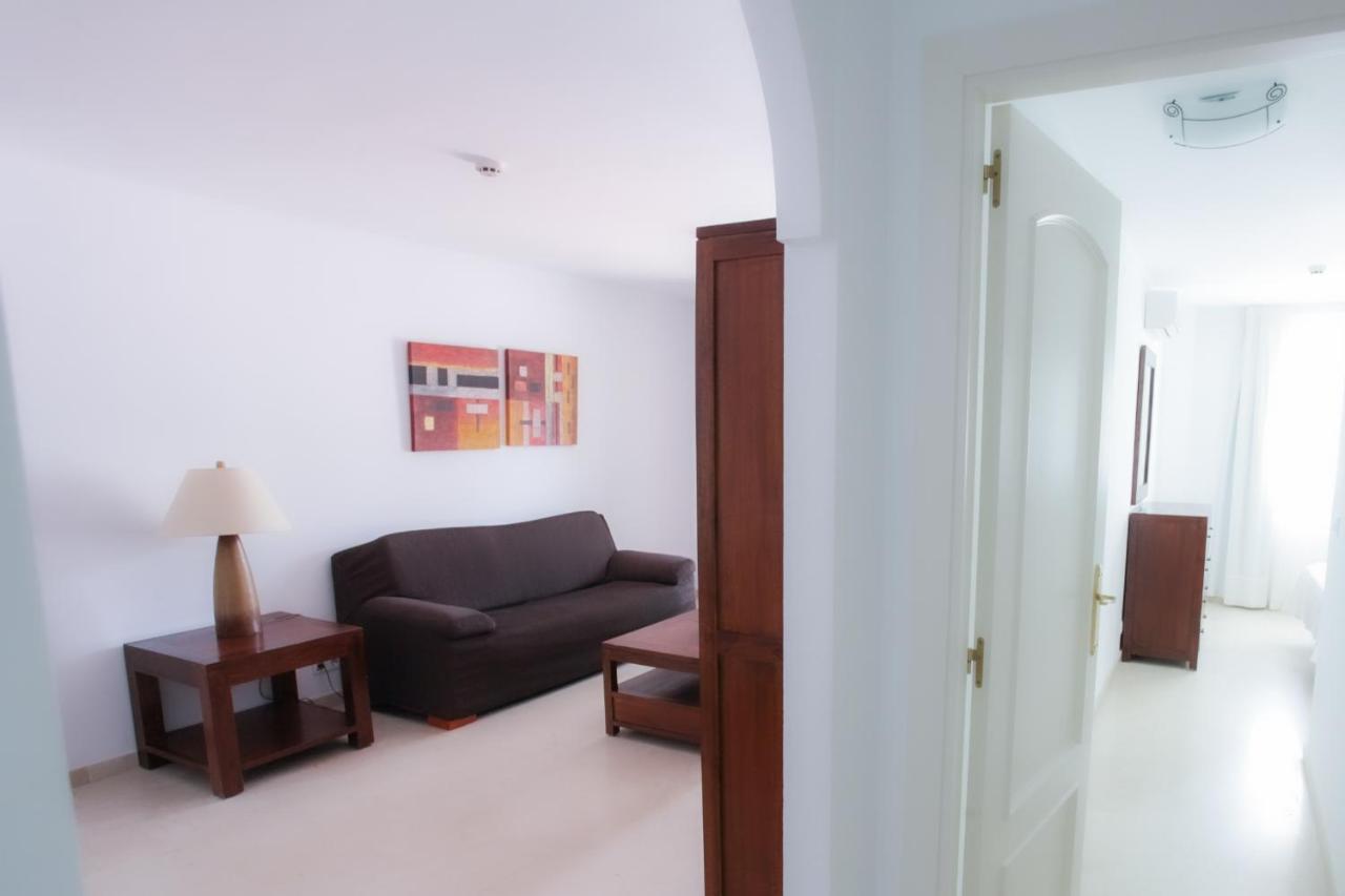 Hotel Apartamentos Manilva Sun Εξωτερικό φωτογραφία